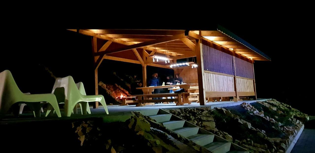 Dom Goscinny Skarpa Krynica Zdroj Bagian luar foto
